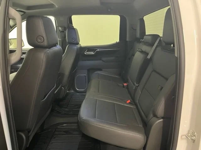 Used 2025 Summit White GMC SLT image 25