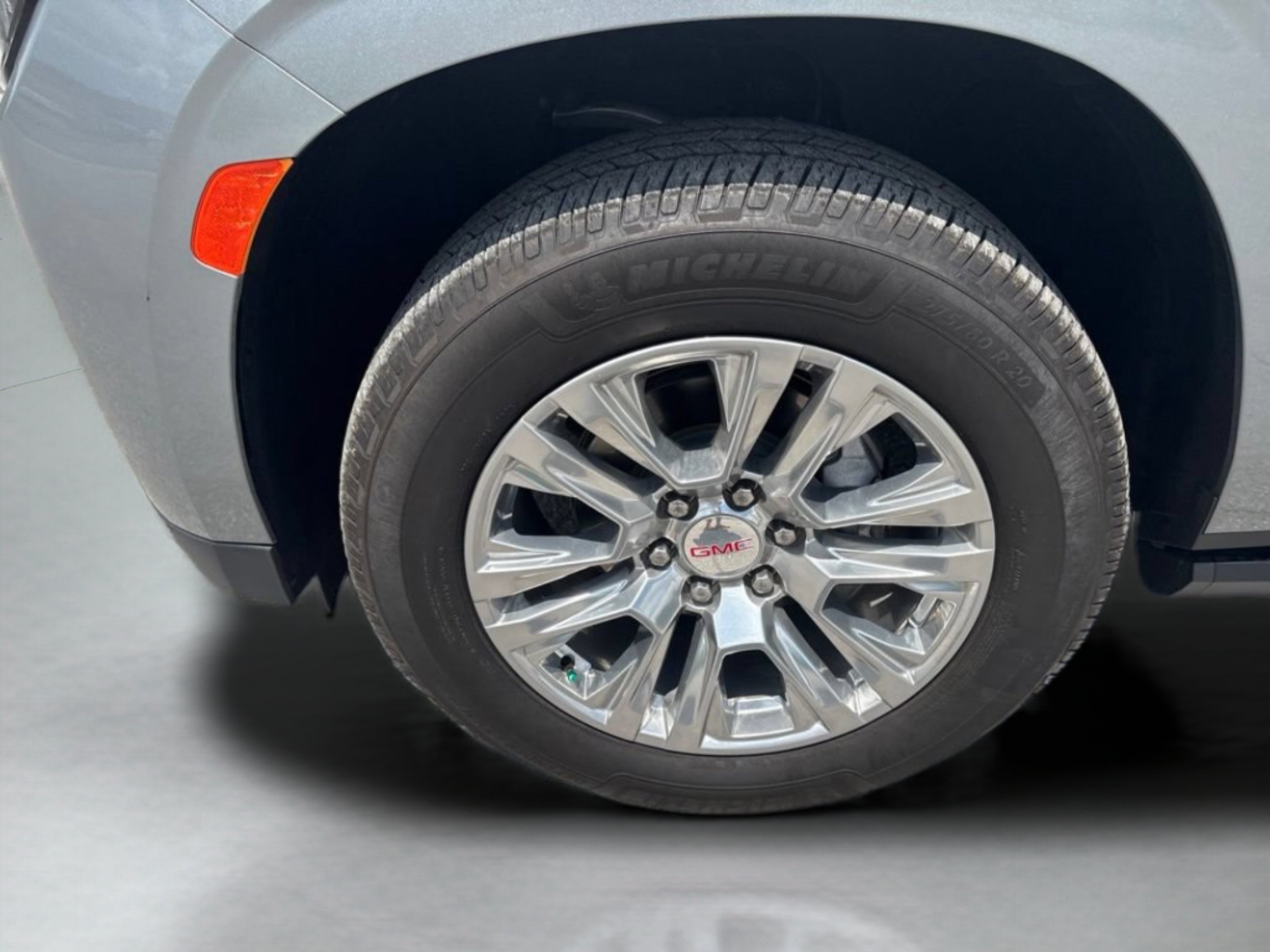 Used 2023 Sterling Metallic GMC Denali image 37