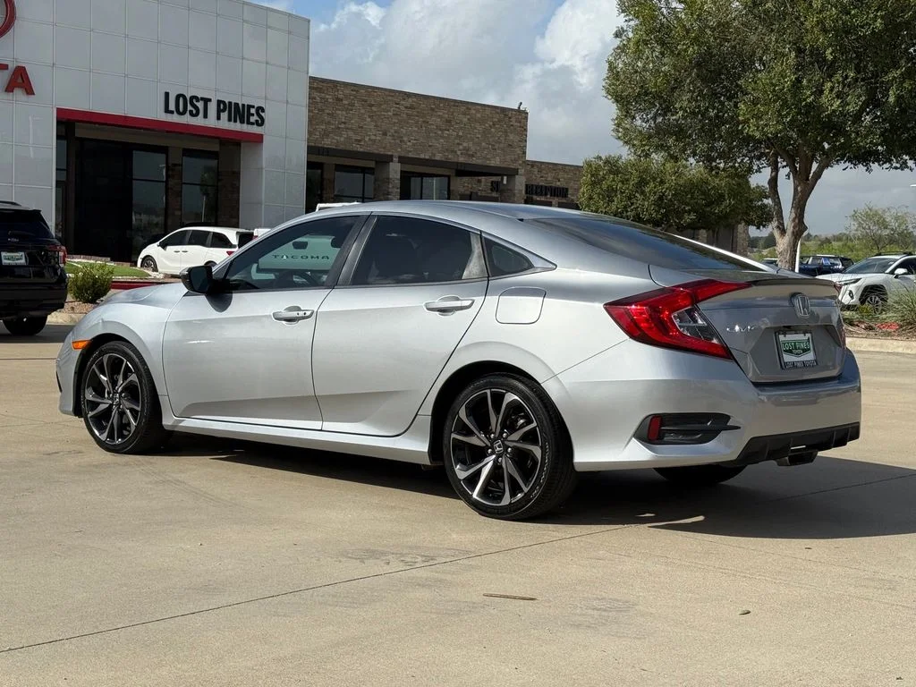 Used 2021  Honda Sport image 3