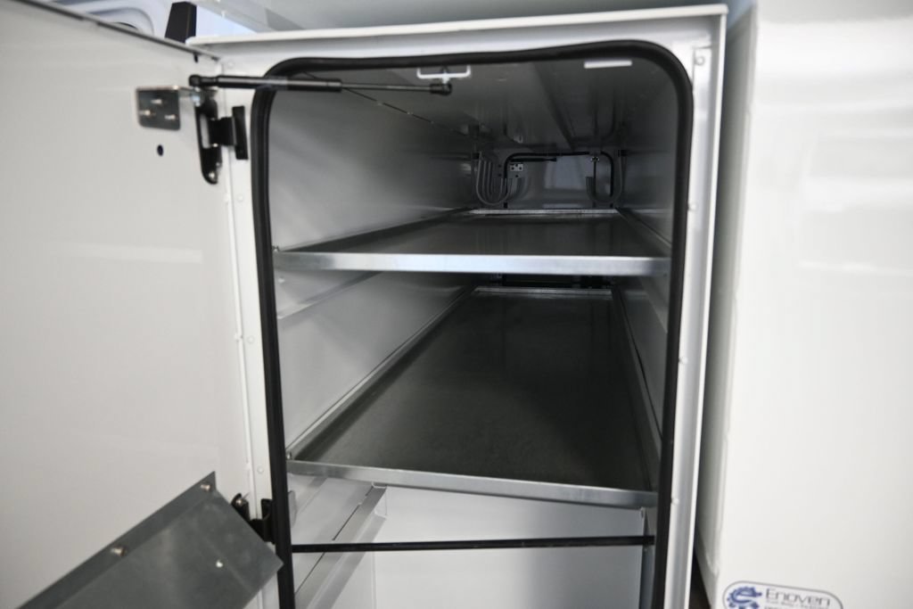 New 2026 Oxford White Ford XL image 19