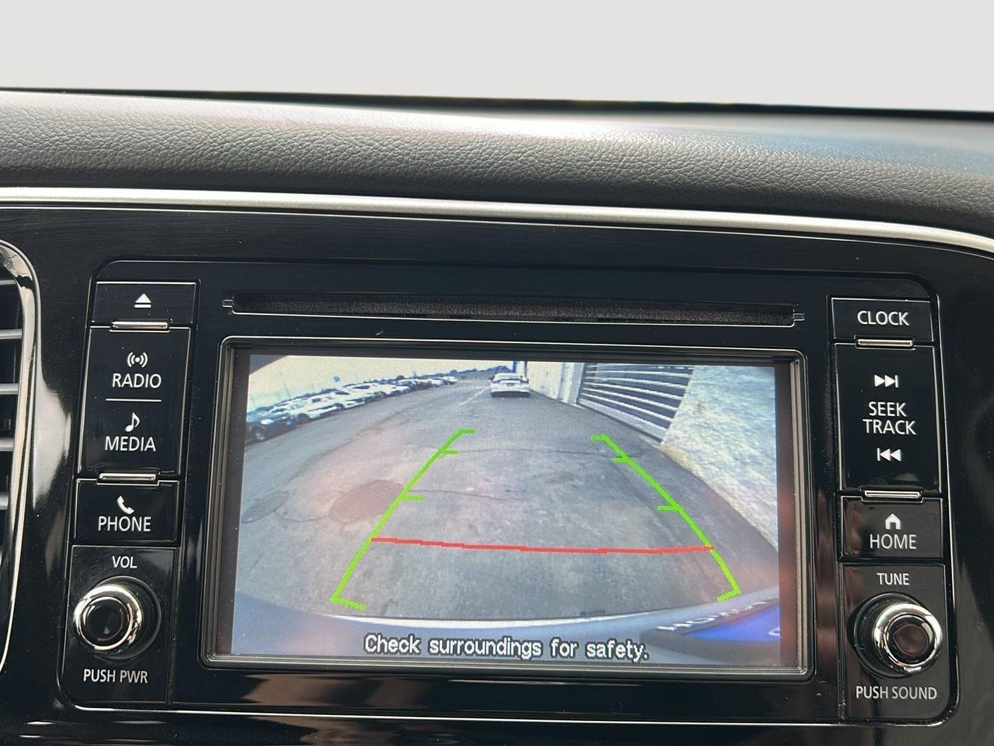 Used 2017 Mitsubishi Outlander ES with VIN JA4AZ2A30HZ034391 for sale in Kansas City