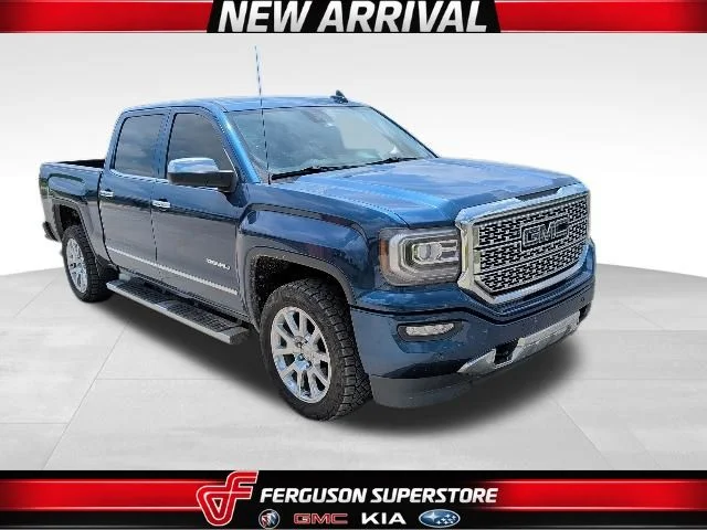 2017 GMC Sierra 4WD Crew Cab Short Box's photo