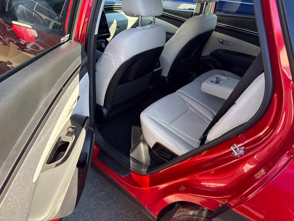 Certified Used 2022 Red Hyundai SEL image 8
