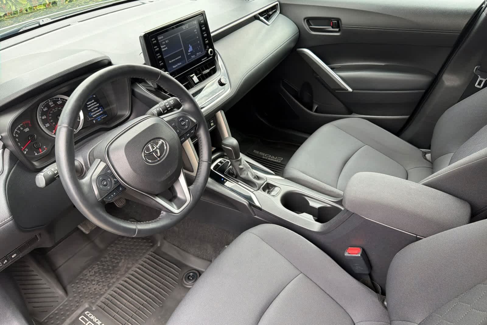 Used 2022 Jet Black Toyota LE image 11