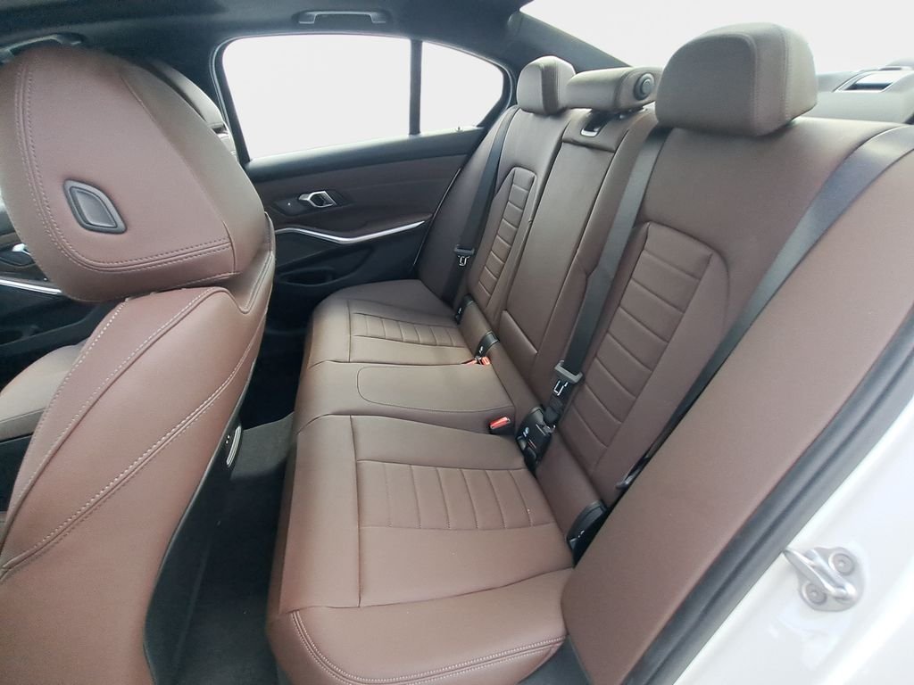 New 2026 Mineral White Metallic BMW 330i image 8