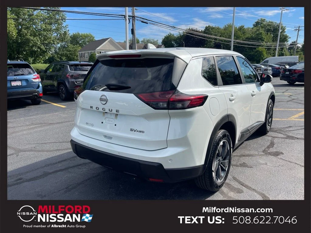 Certified Used 2024 White Nissan SV image 5