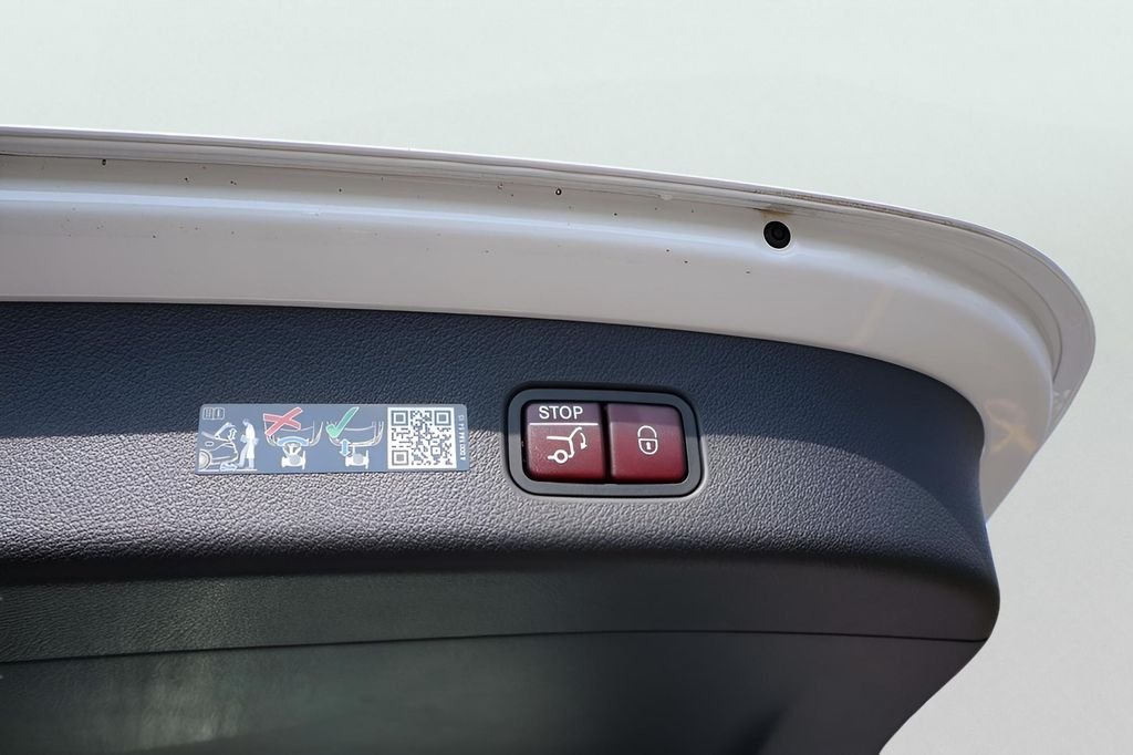 2025 Mercedes-Benz GLC AMG GLC63 S - Photo 35