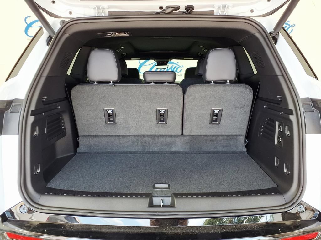 2026 Buick Enclave Sport Touring - Photo 10