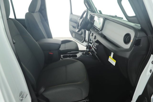 New 2026 Bright White Clear-Coat Exterior Paint Jeep Sport image 20