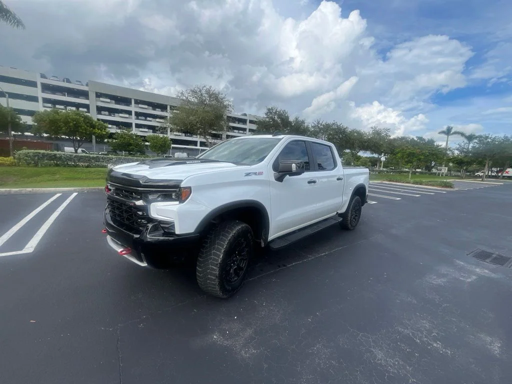 Used 2025 Summit White Chevrolet ZR2 image 2