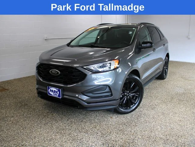 Used 2022 Gray Metallic Ford SE image 10