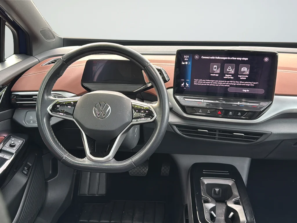 Used 2021  Volkswagen Pro S image 11