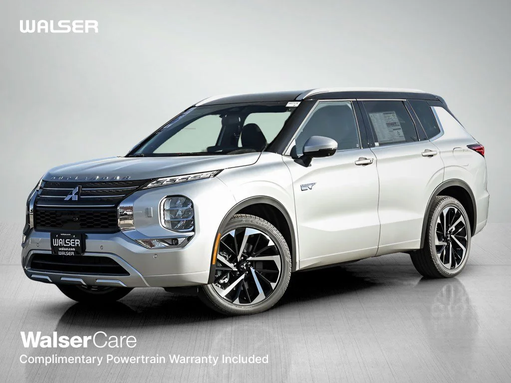 2025 Mitsubishi Outlander Plug-in Hybrid SEL S-AWC's photo