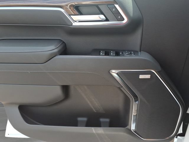 New 2026 Summit White Chevrolet LT Trail Boss image 13