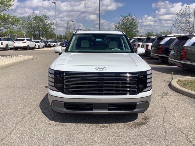 New 2026 White Pearl Hyundai SEL Premium image 2