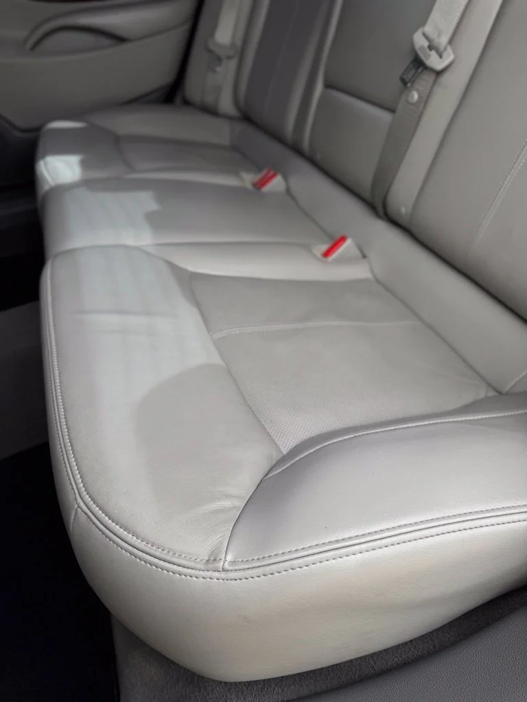 Used 2010 Carbon Black Metallic Buick CXS image 33