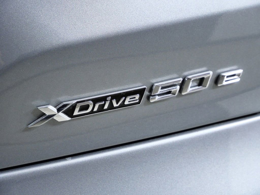Used 2026 Skyscraper Grey Metallic BMW xDrive50e image 13