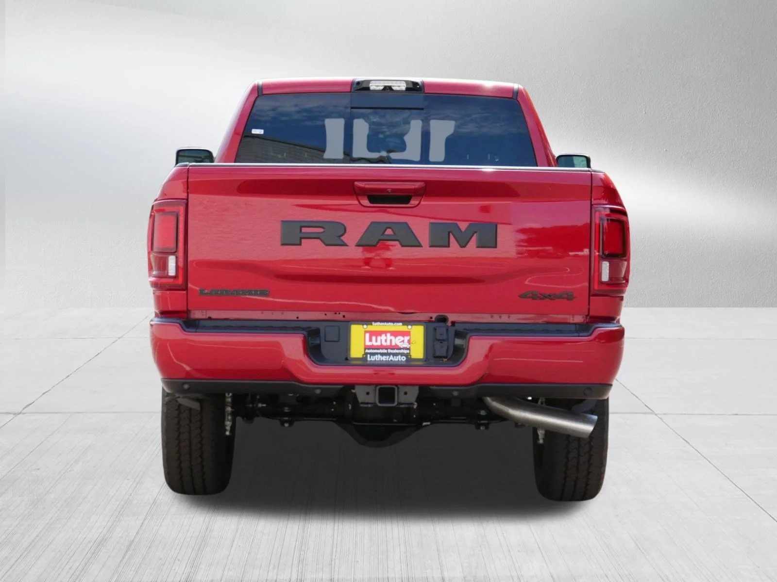 New 2026 Molten Red Pearl-Coat Exterior Paint RAM Laramie image 6