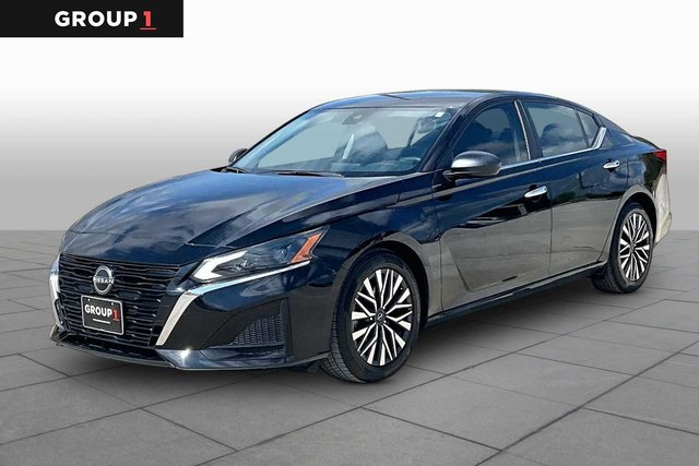 Used 2024 Nissan Altima 2.5 SV FWD 4dr Car - Offsite Location