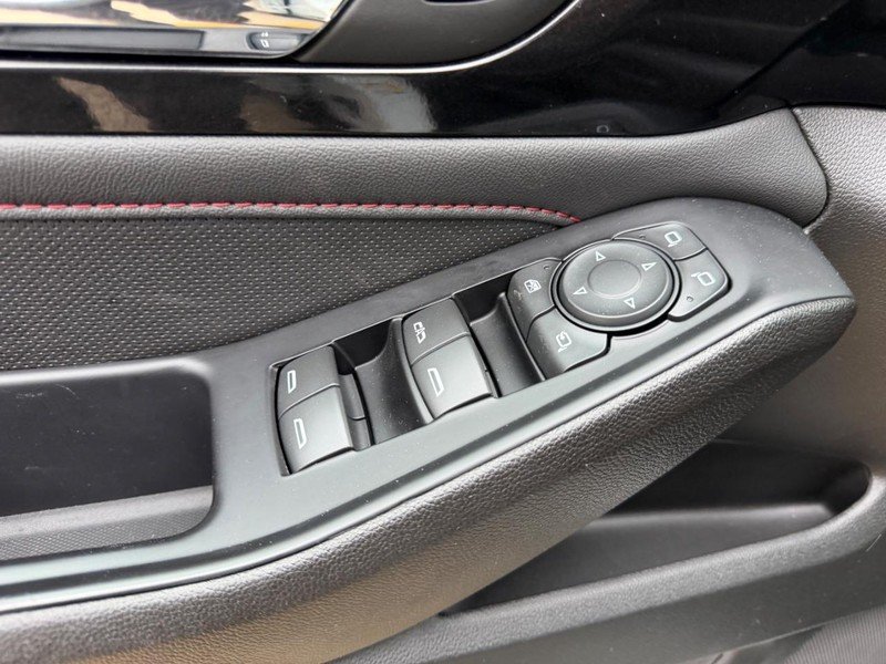 2023 Chevrolet Traverse RS - Photo 20