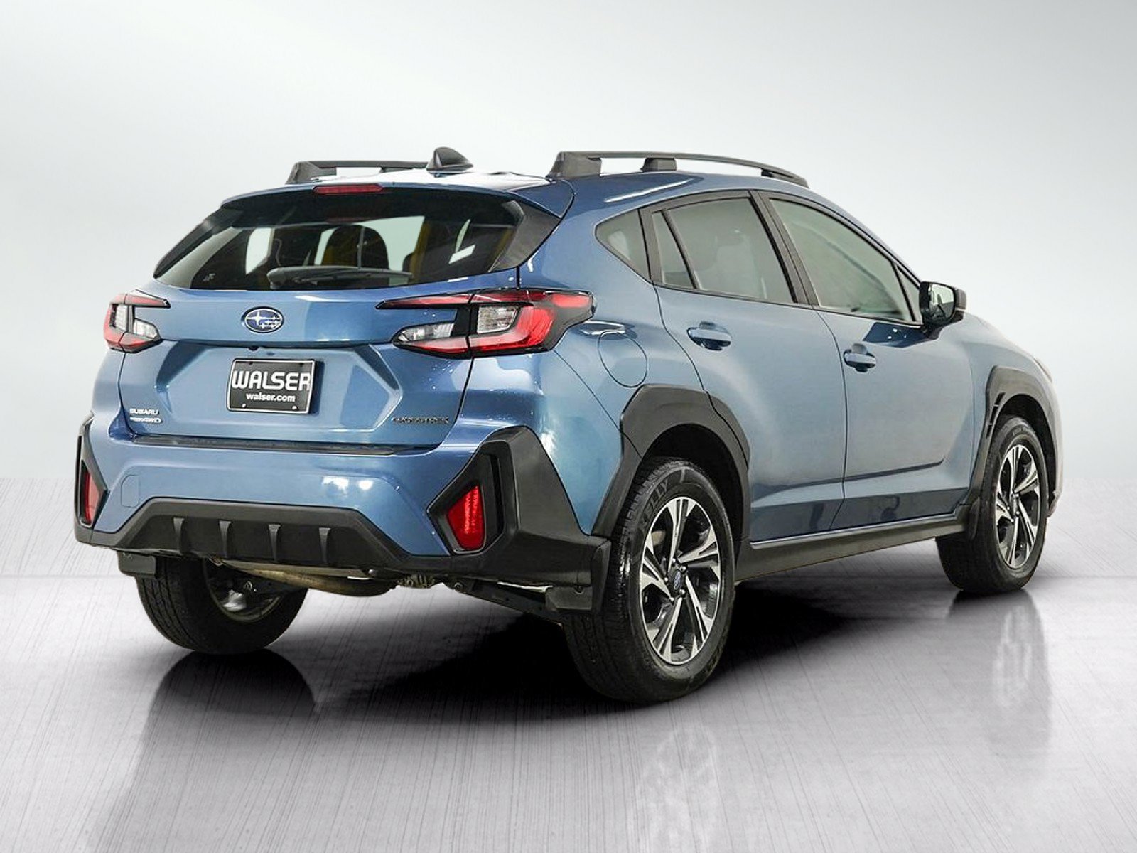 Used 2024 Horizon Blue Pearl Subaru Premium image 5