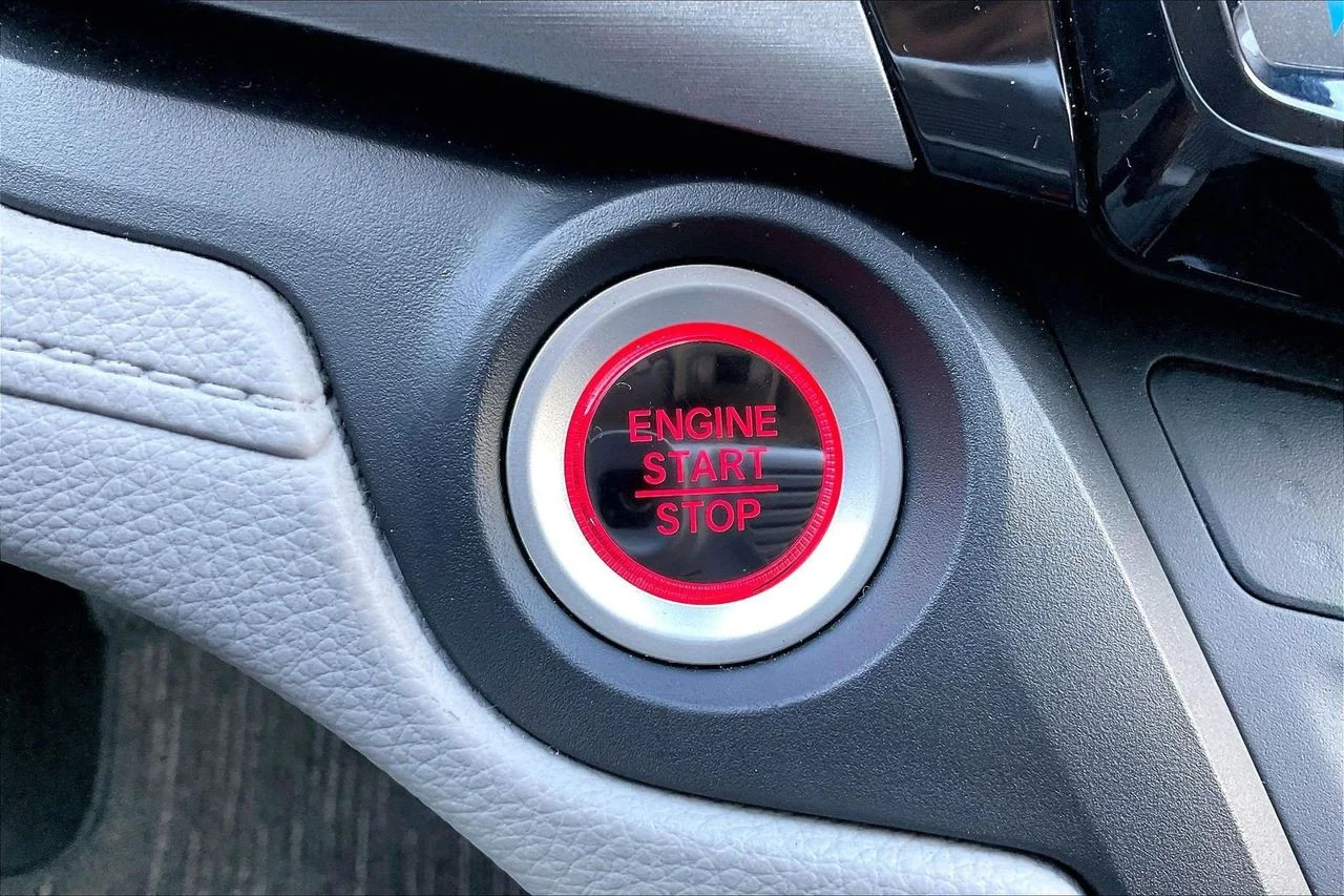 Certified Used 2024  Honda EX-L image 28