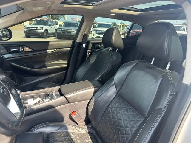 Used 2020 Silver Nissan Platinum image 14