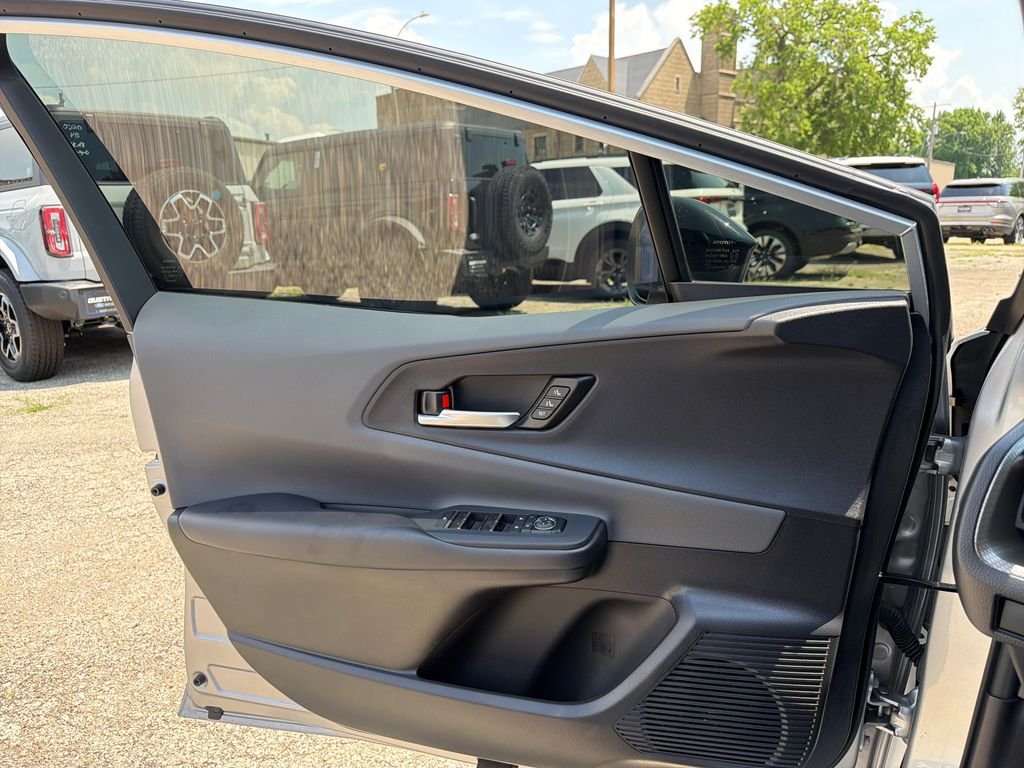 Used 2024 CUTTING EDGE Toyota Limited image 17