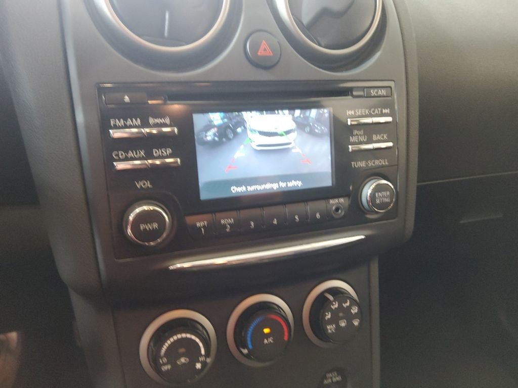 Used 2015 Gray Nissan S image 22