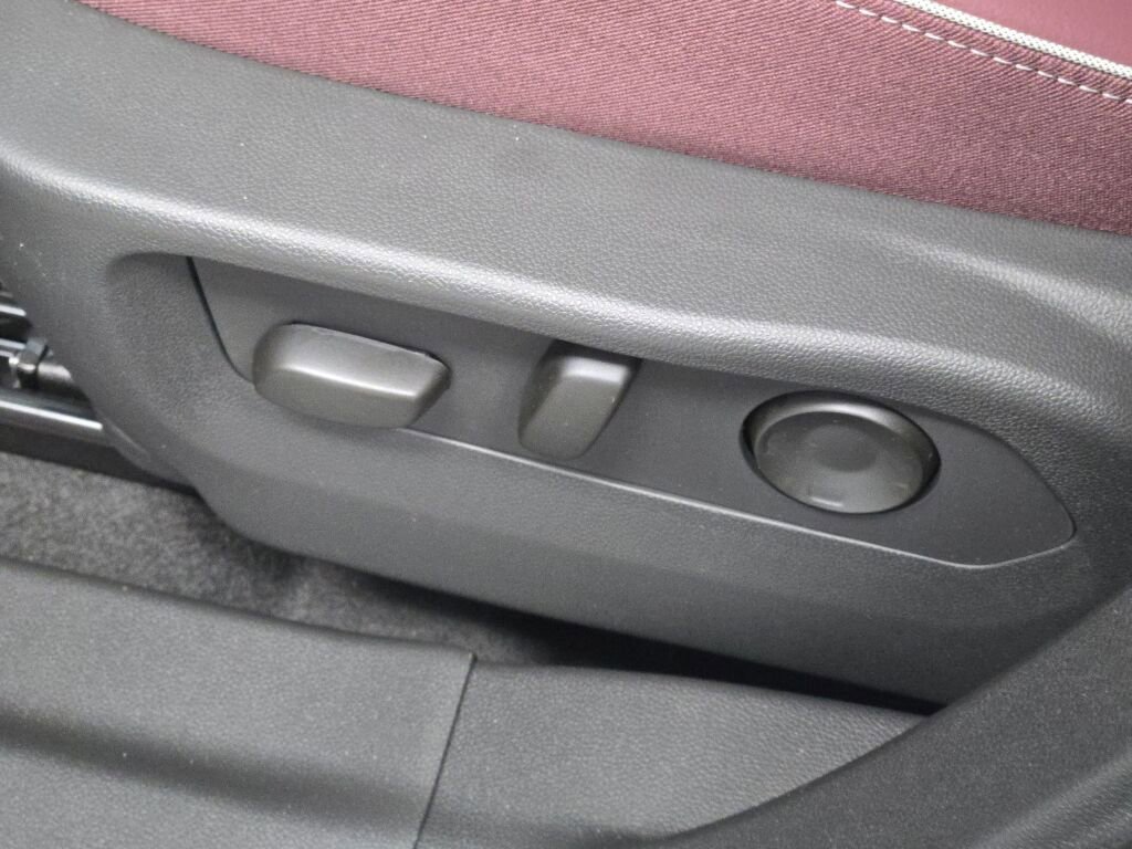 2026 Buick Envision Sport Touring - Photo 28