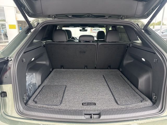 2026 Volkswagen Atlas Cross Sport SEL R-LINE - Photo 11