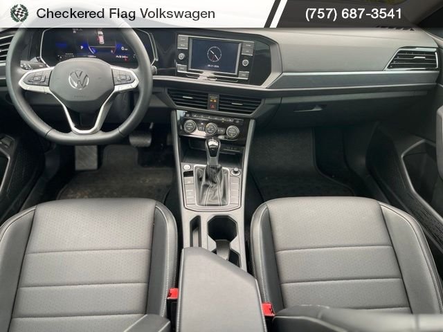 Used 2023 Pyrite Silver Metallic Volkswagen 1.5T SE image 30