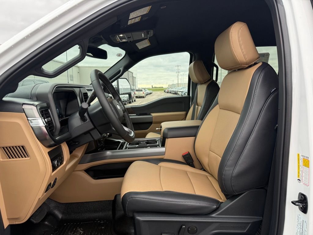 New 2026 Oxford White Ford F-250® Lariat® image 5