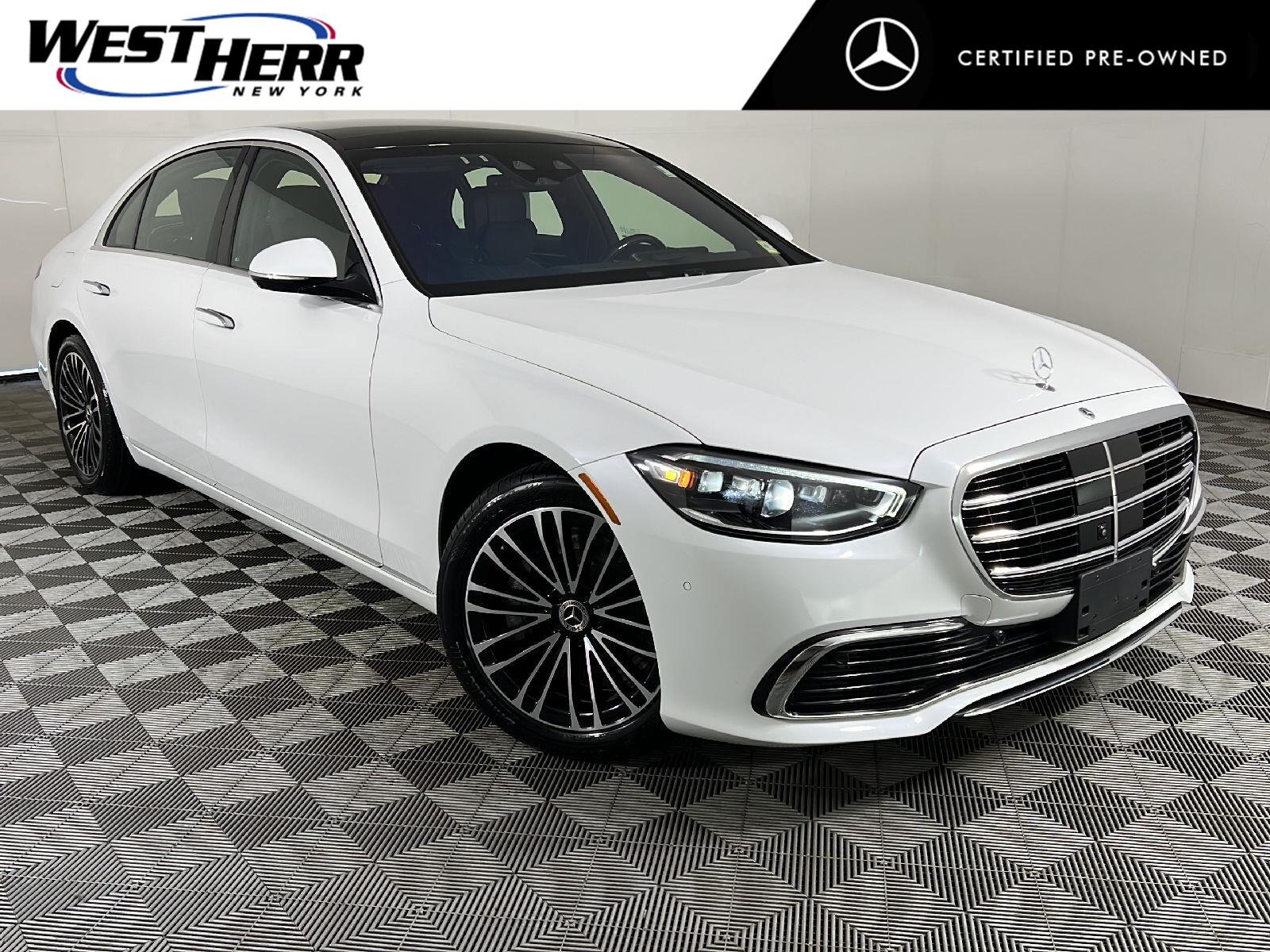 Used 2024 MANUFAKTUR Moonlight White Metallic Mercedes-Benz S 580 image 1