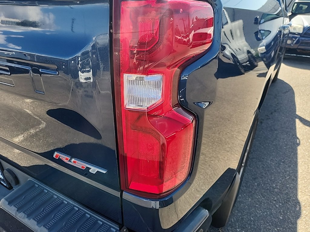 Used 2022 Blue Chevrolet RST image 14