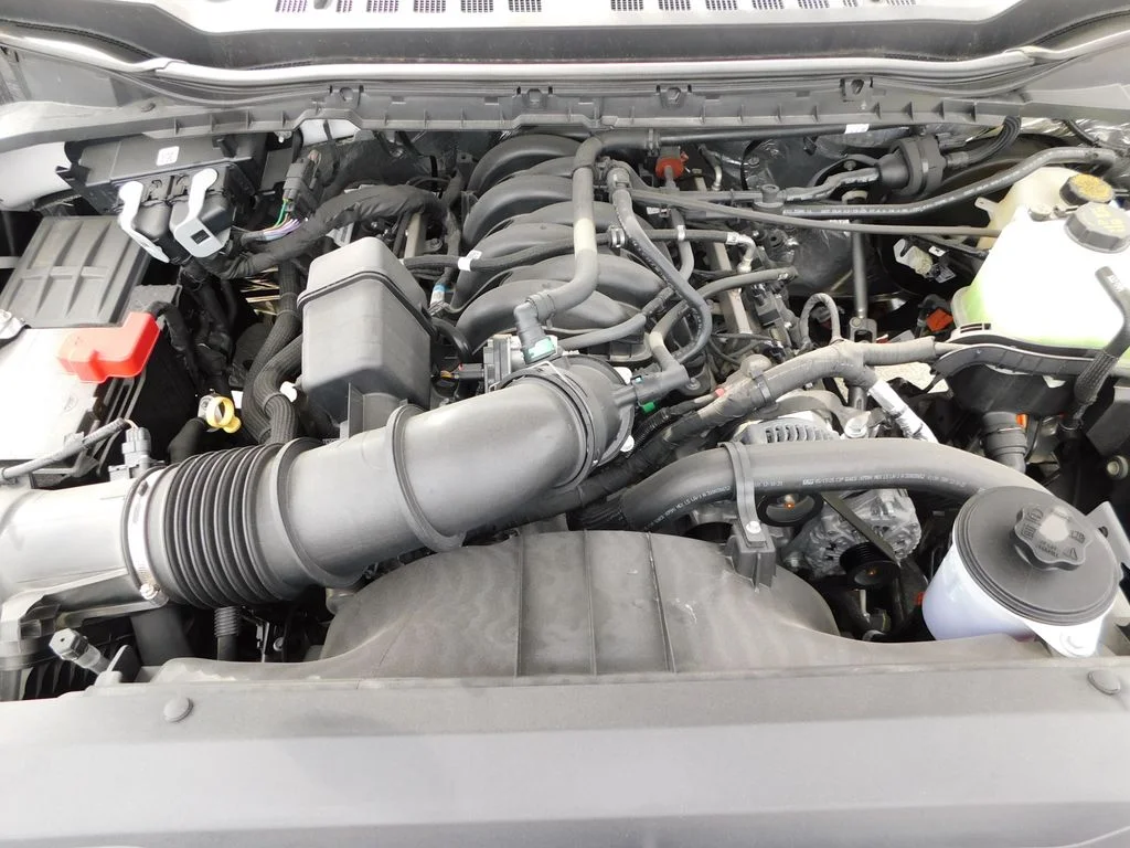 2025 Ford F-350 Super Duty Chassis Cab XL - Photo 34