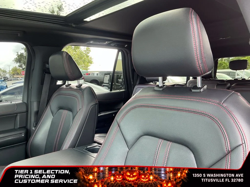 Used 2023 White Ford Limited image 24