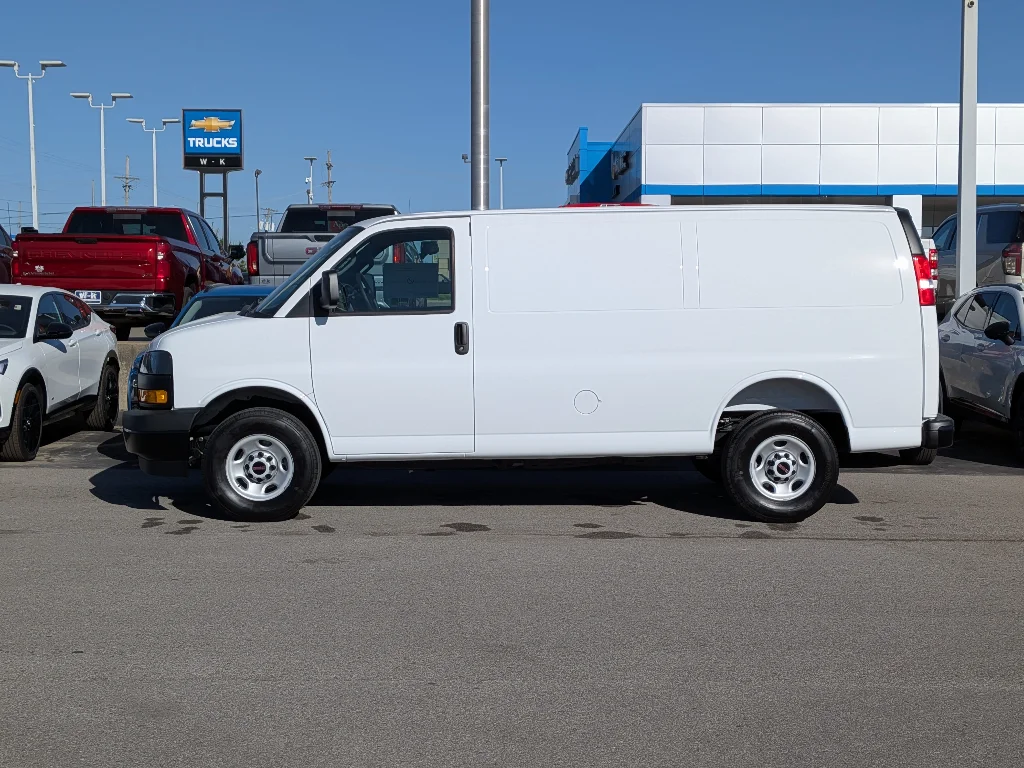 New 2026 Summit White GMC Work Van image 5