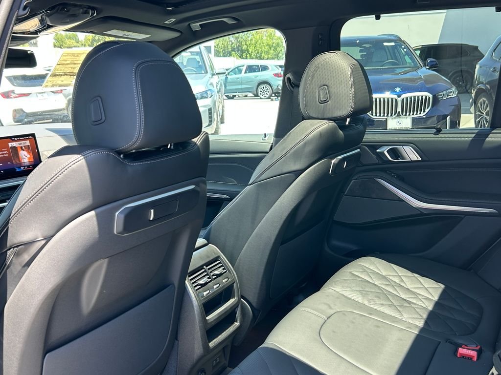 2026 BMW X5 50e - Photo 31