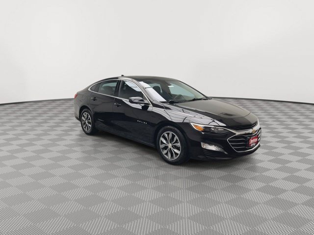 Used 2024 Mosaic Black Metallic Chevrolet LT image 32