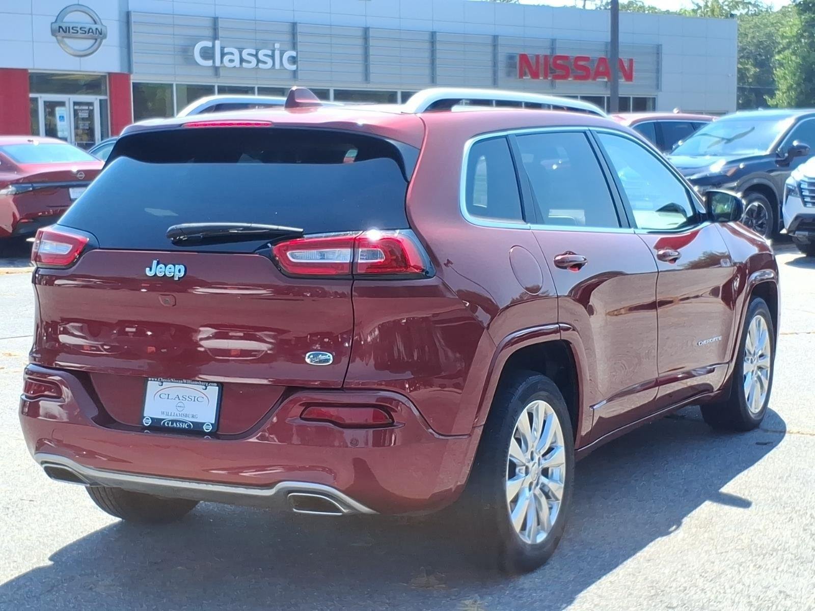 Used 2016 Deep Cherry Red Crystal Pearlcoat Jeep Overland image 7