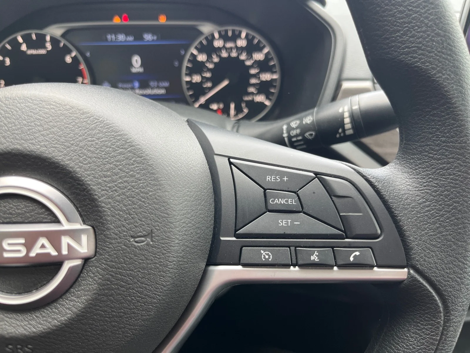 Used 2025 Brilliant Silver Metallic Nissan SV FWD image 20