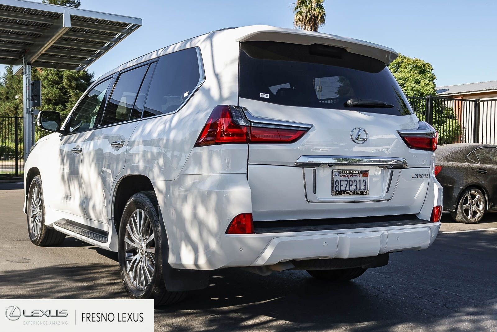 Used 2018 White Lexus 570 image 4