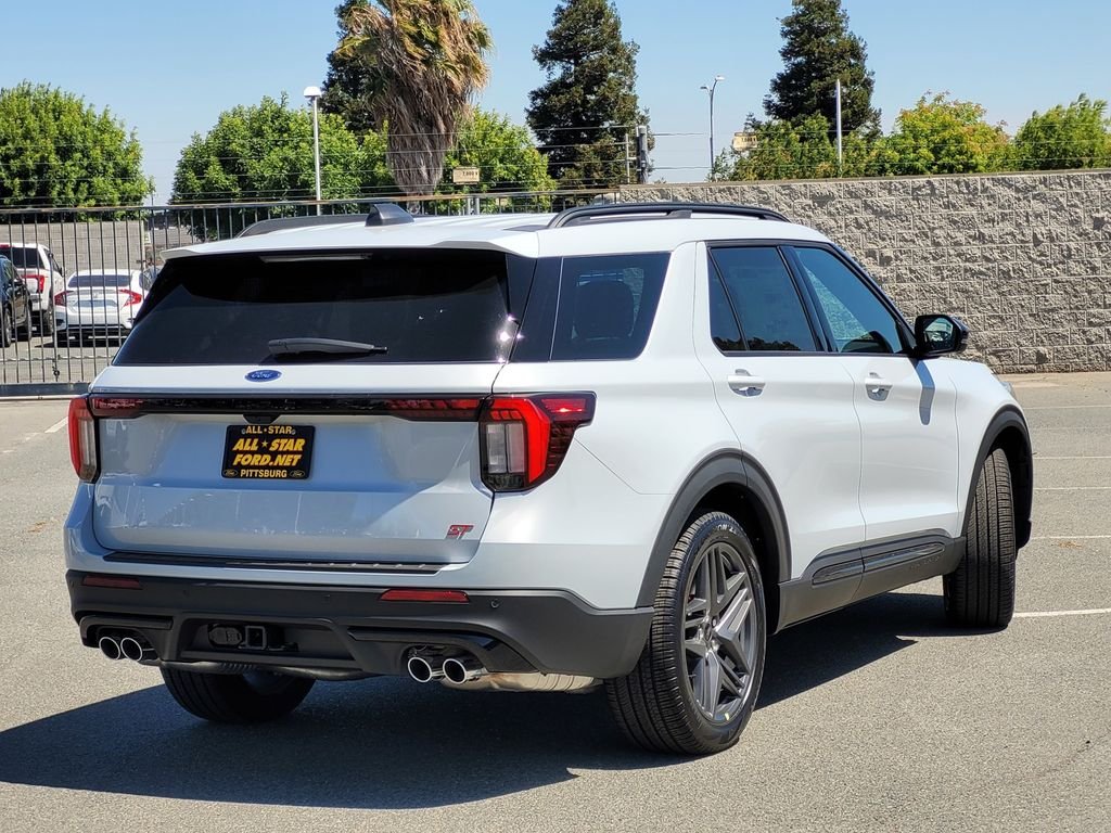 New 2026 Space White Metallic Ford ST image 3