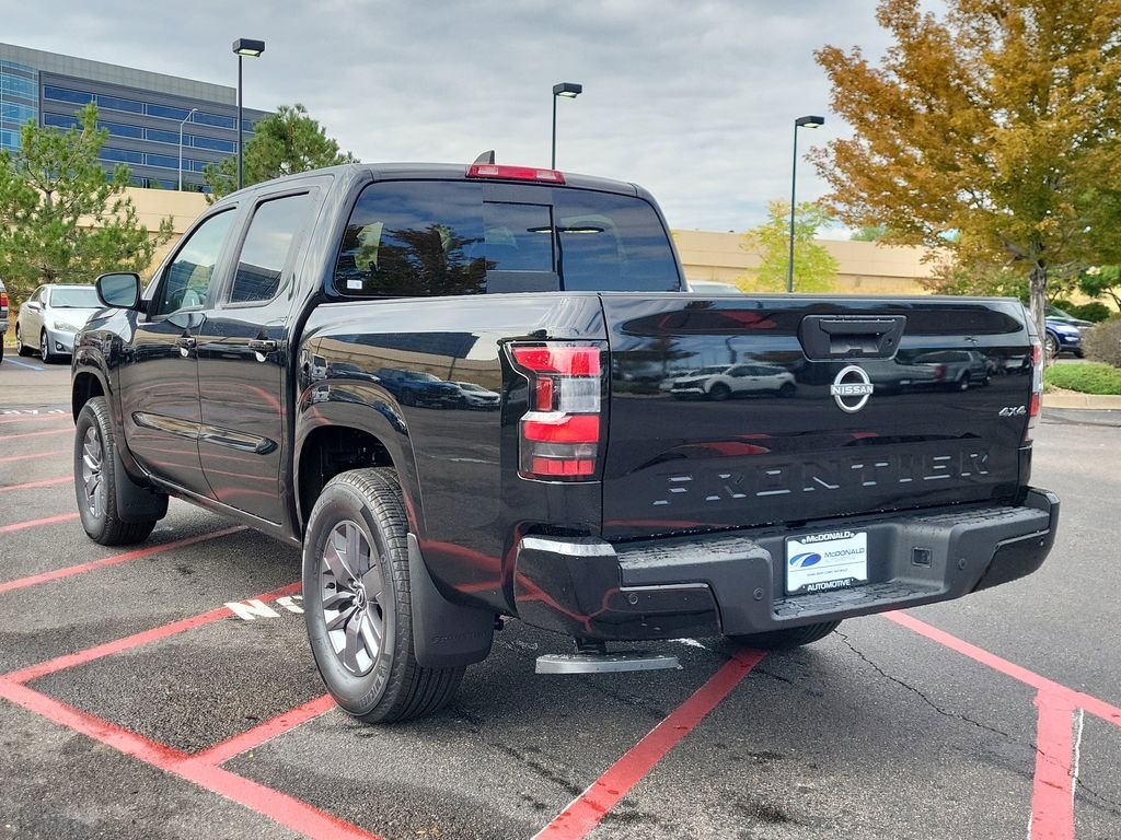 New 2025 Super Black Nissan Crew Cab SV image 3