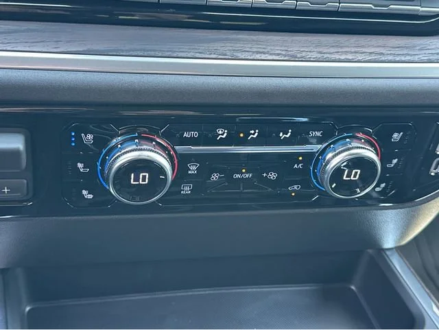 2026 GMC Sierra 1500 SLT - Photo 21