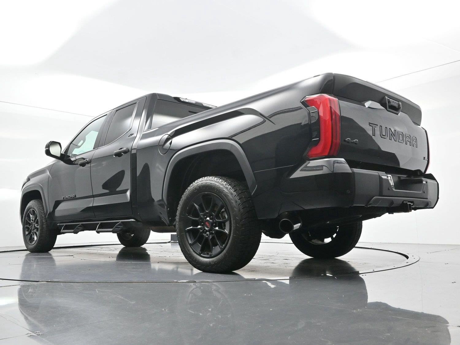 Used 2023 Black Toyota SR5 image 44