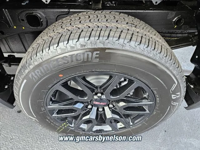 New 2026 Onyx Black GMC Elevation image 10