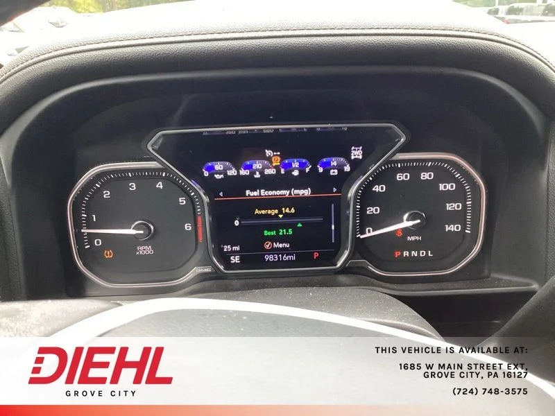 Used 2020 White GMC SLT image 27