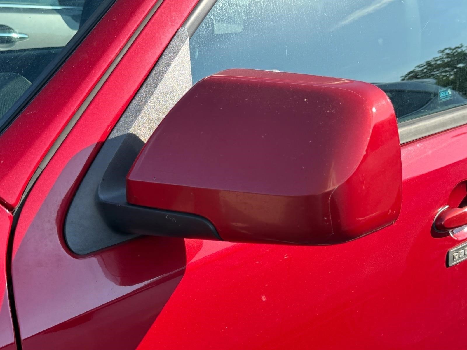Used 2011 Sangria Red Metallic Ford Limited image 11